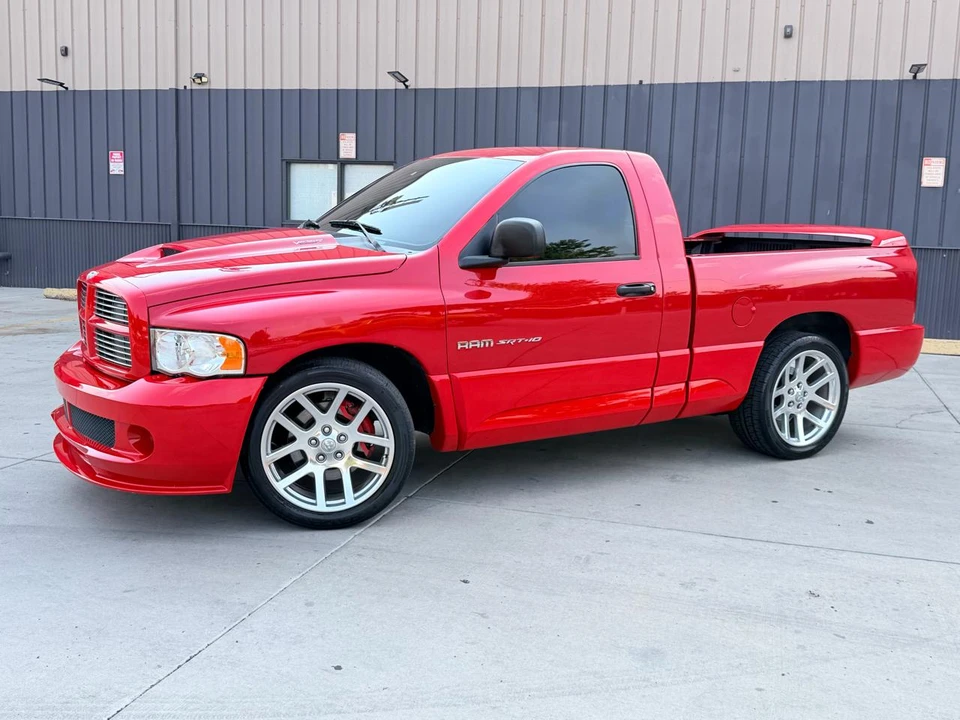 2004 Dodge Ram SRT-10 3rd Gen - Image 2 of 25