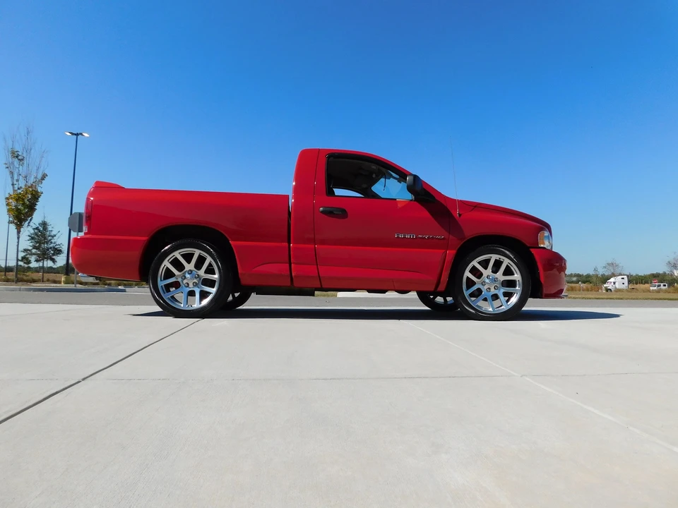 2004 Dodge Ram SRT-10 3rd Gen - Image 8 of 31