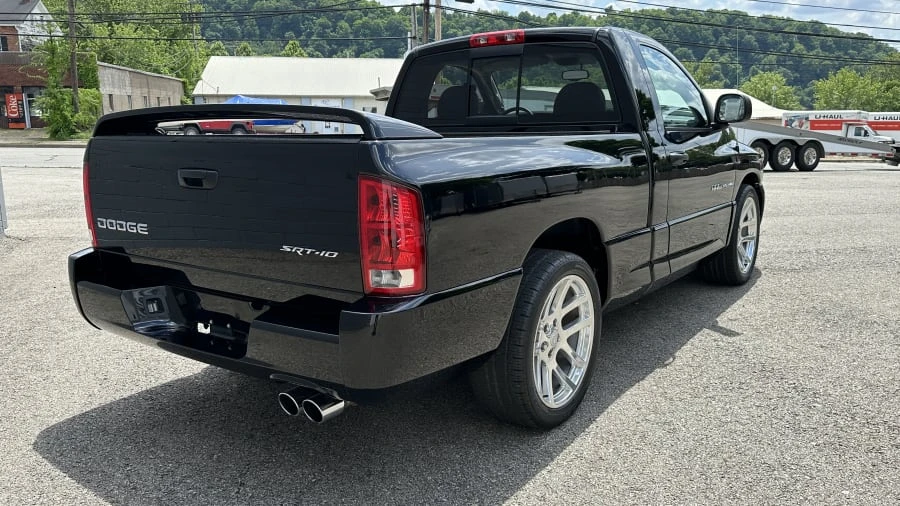 2004 Dodge Ram SRT-10 3rd Gen - Image 9 of 31
