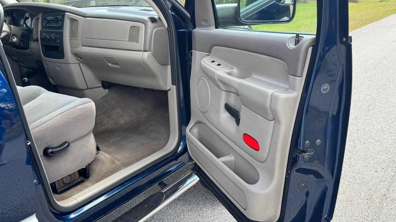 2004 Dodge Ram 3rd Gen - Image 11 of 21