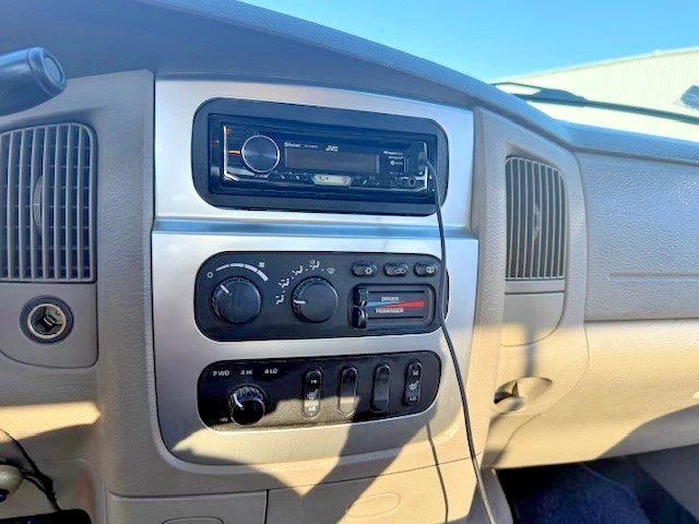 2004 Dodge Ram 3rd Gen - Image 16 of 23