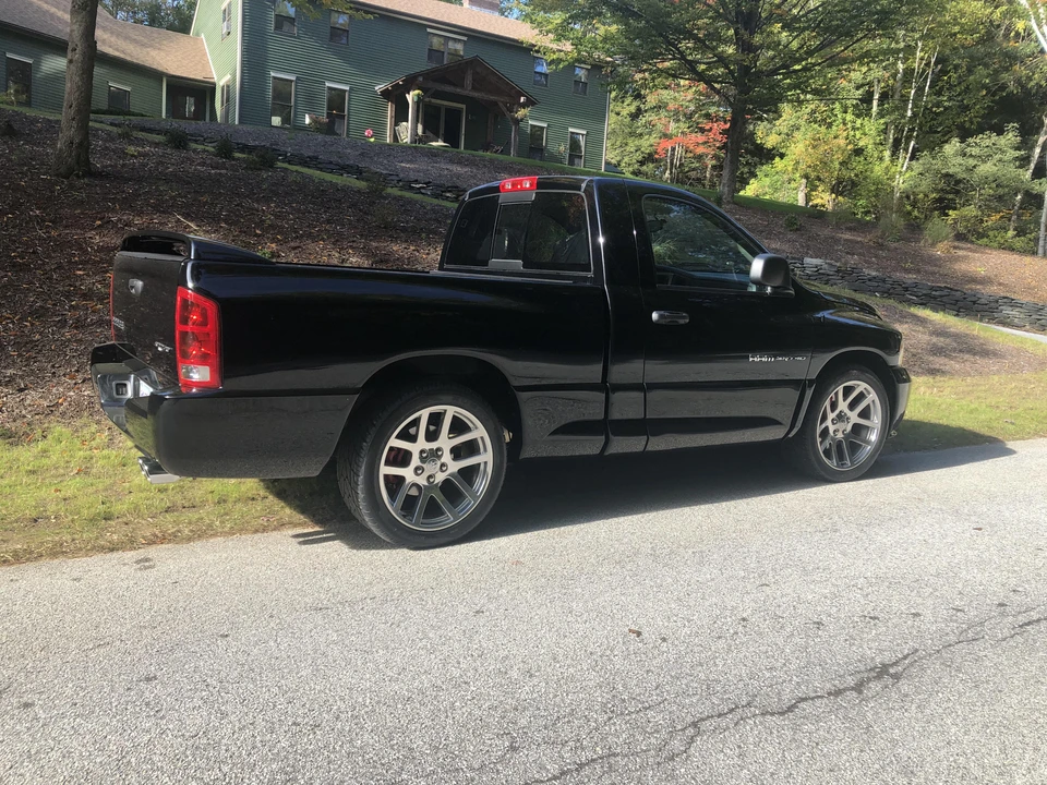 2004 Dodge Ram SRT-10 3rd Gen - Image 22 of 31