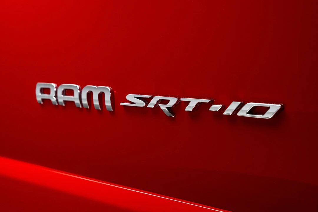 2004 Dodge Ram SRT-10 3rd Gen - Image 28 of 31