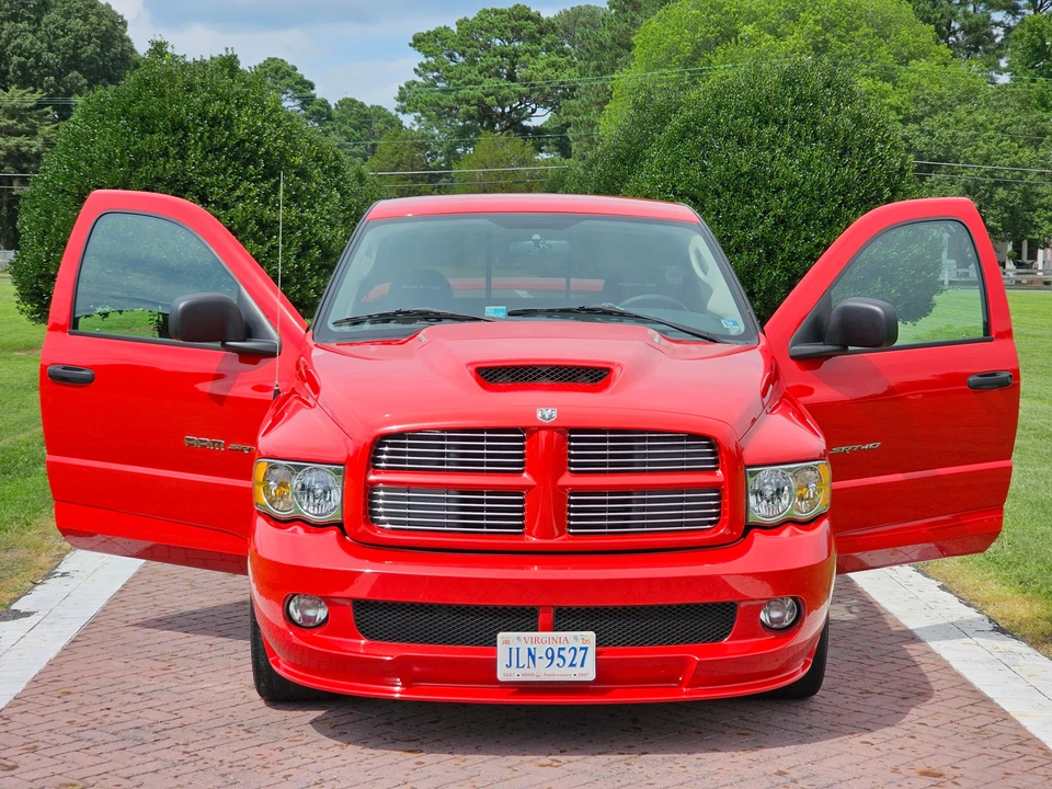 2004 Dodge Ram SRT-10 3rd Gen - Image 10 of 31