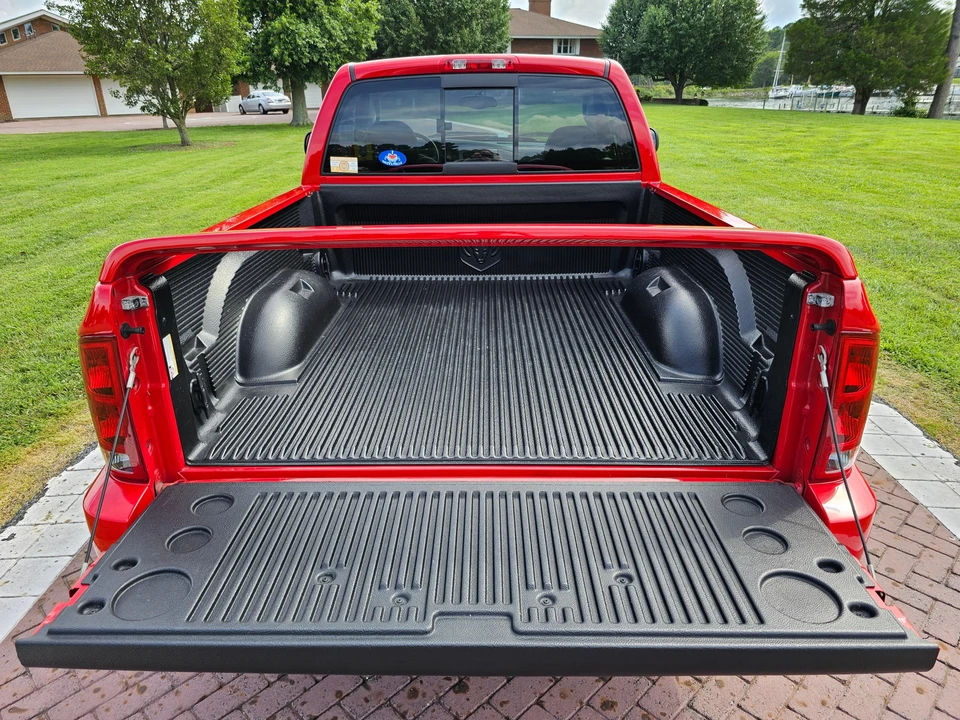 2004 Dodge Ram SRT-10 3rd Gen - Image 22 of 31