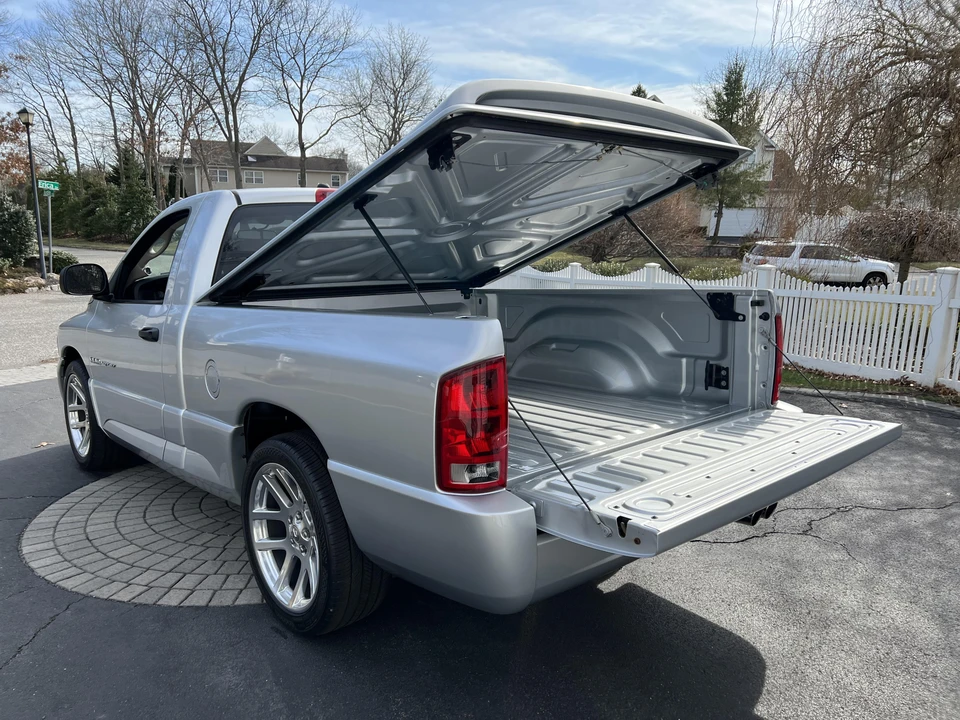 2004 Dodge Ram SRT-10 3rd Gen - Image 17 of 31