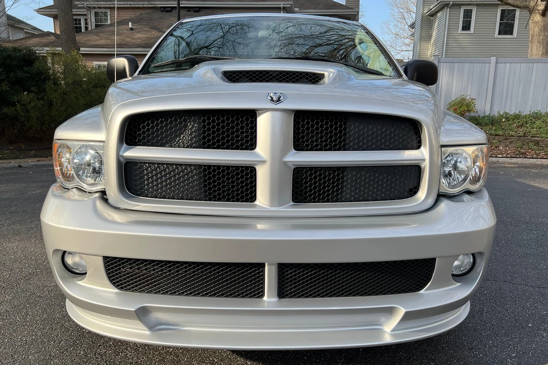 2004 Dodge Ram SRT-10 3rd Gen - Image 2 of 31