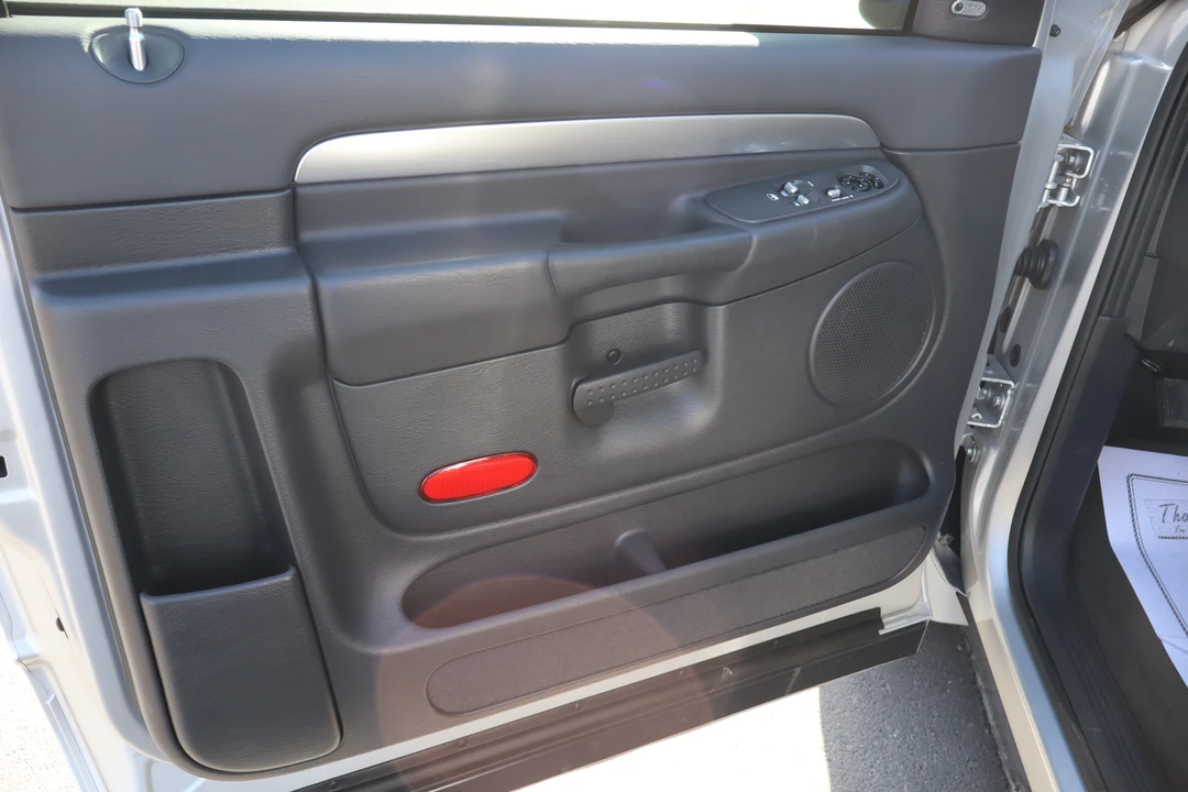 2004 Dodge Ram SRT-10 3rd Gen - Image 25 of 31