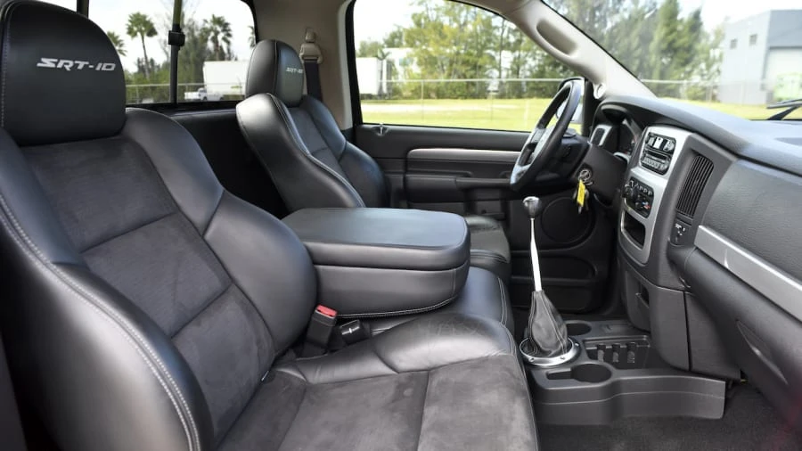 2004 Dodge Ram SRT-10 3rd Gen - Image 4 of 15