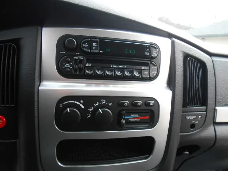 2004 Dodge Ram SRT-10 3rd Gen - Image 13 of 31