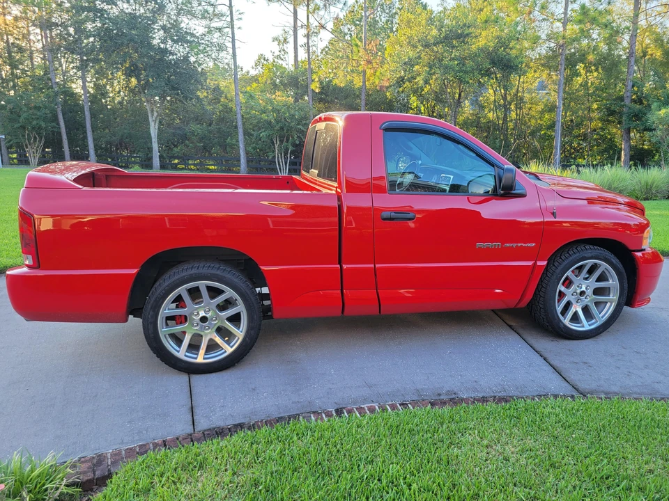 2004 Dodge Ram SRT-10 3rd Gen - Image 10 of 31