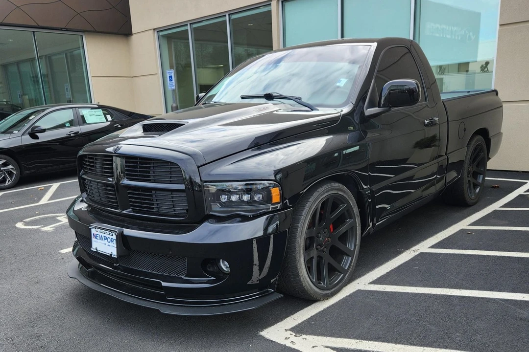 2004 Dodge Ram SRT-10 3rd Gen - Image 2 of 31