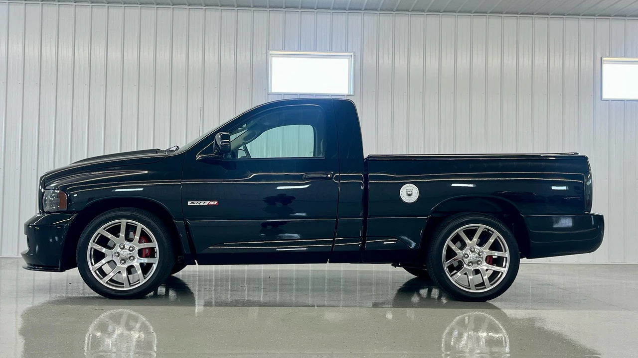 2004 Dodge Ram SRT-10 3rd Gen - Image 8 of 31