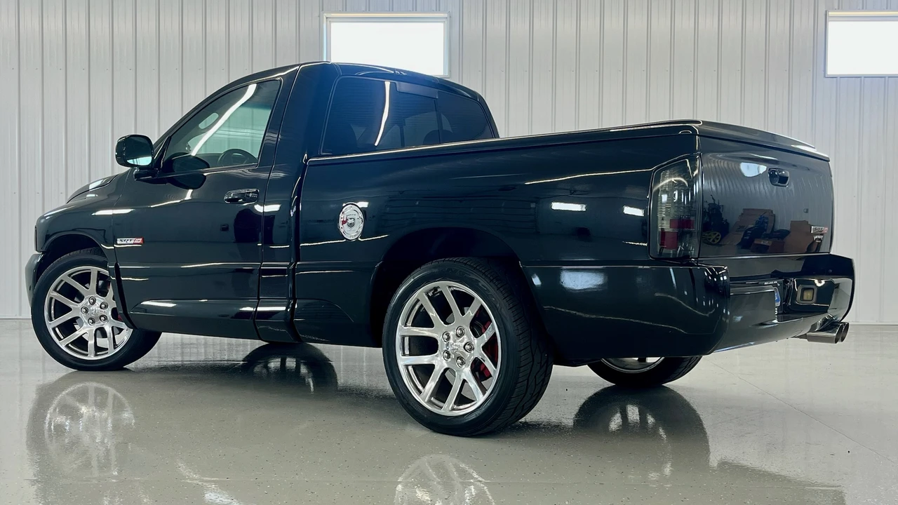 2004 Dodge Ram SRT-10 3rd Gen - Image 7 of 31