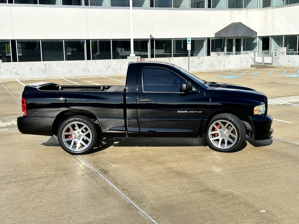 2004 Dodge Ram SRT-10 3rd Gen - Image 22 of 31
