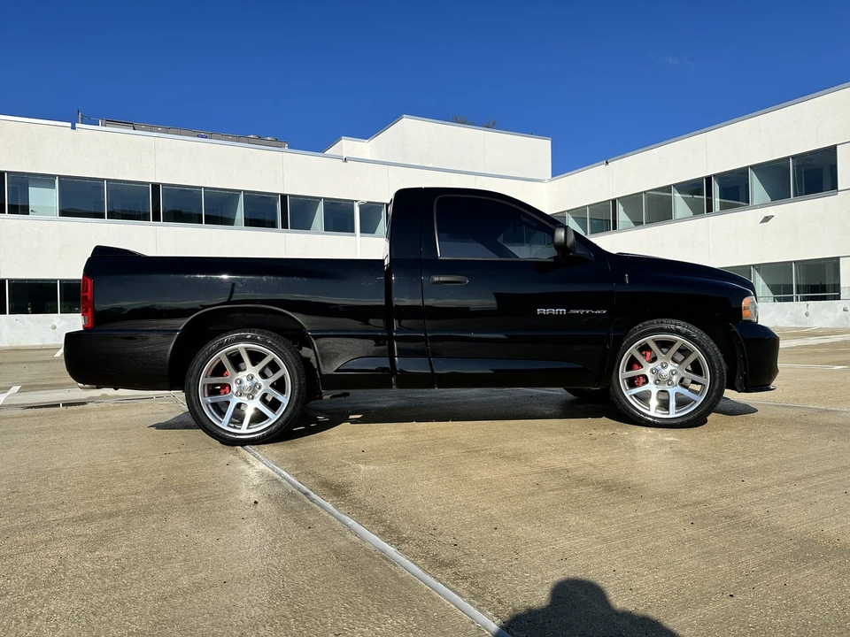 2004 Dodge Ram SRT-10 3rd Gen - Image 21 of 31