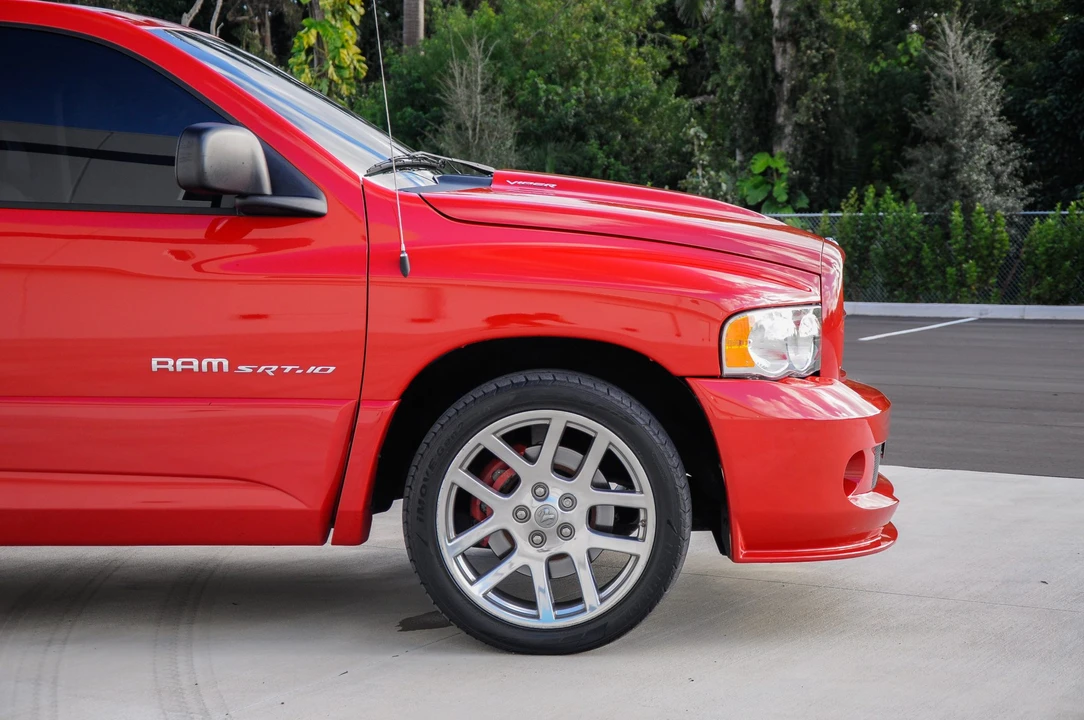 2004 Dodge Ram SRT-10 3rd Gen - Image 12 of 31