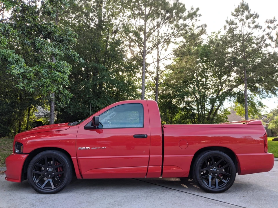 2004 Dodge Ram SRT-10 3rd Gen - Image 11 of 31