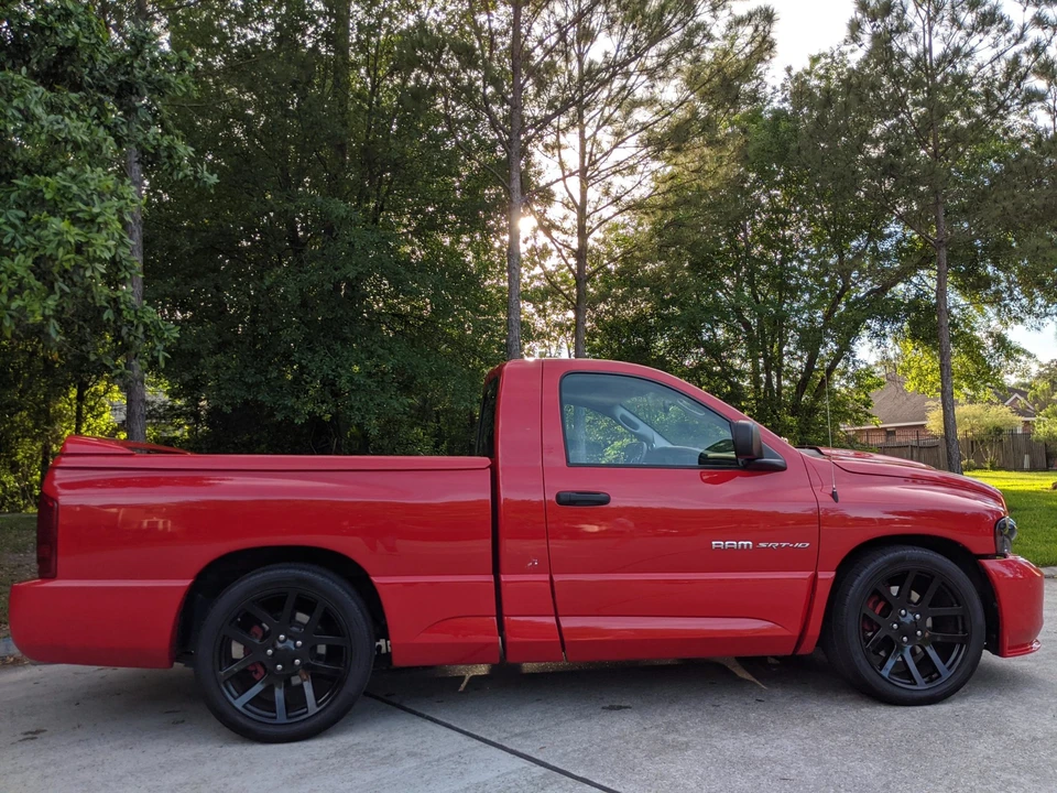 2004 Dodge Ram SRT-10 3rd Gen - Image 14 of 31