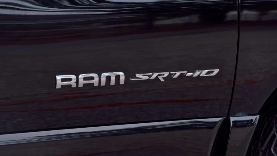 2004 Dodge Ram SRT-10 3rd Gen - Image 18 of 27