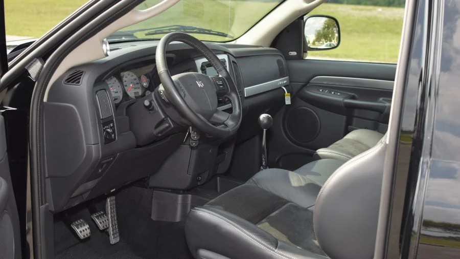 2004 Dodge Ram SRT-10 3rd Gen - Image 4 of 12