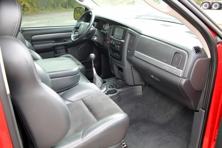 2004 Dodge Ram SRT-10 3rd Gen - Image 4 of 8