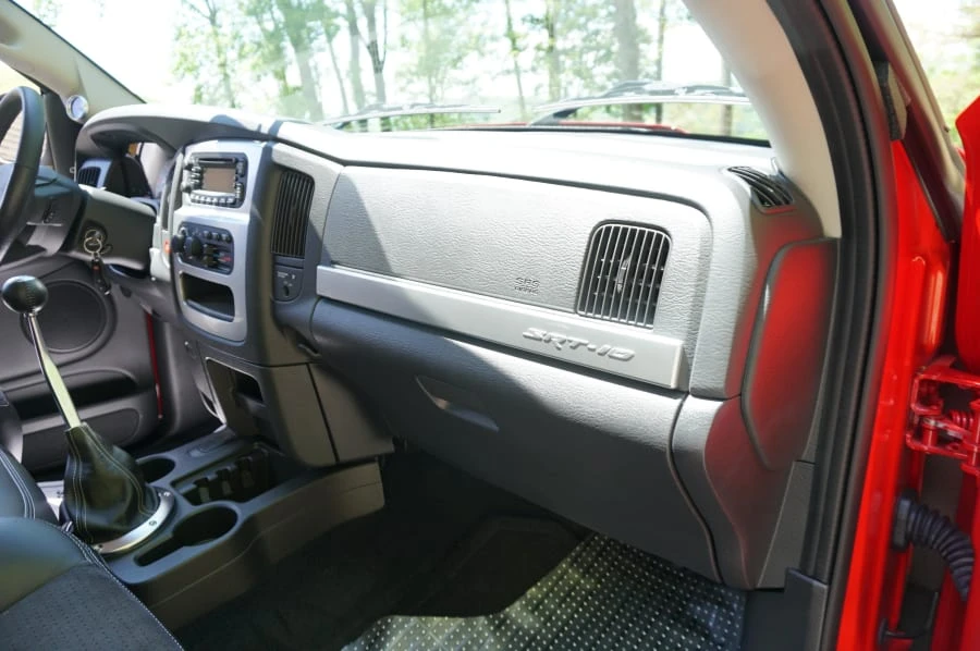 2004 Dodge Ram SRT-10 3rd Gen - Image 26 of 31