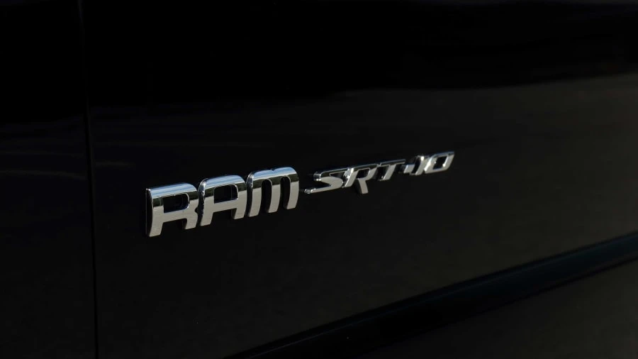 2004 Dodge Ram SRT-10 3rd Gen - Image 9 of 26