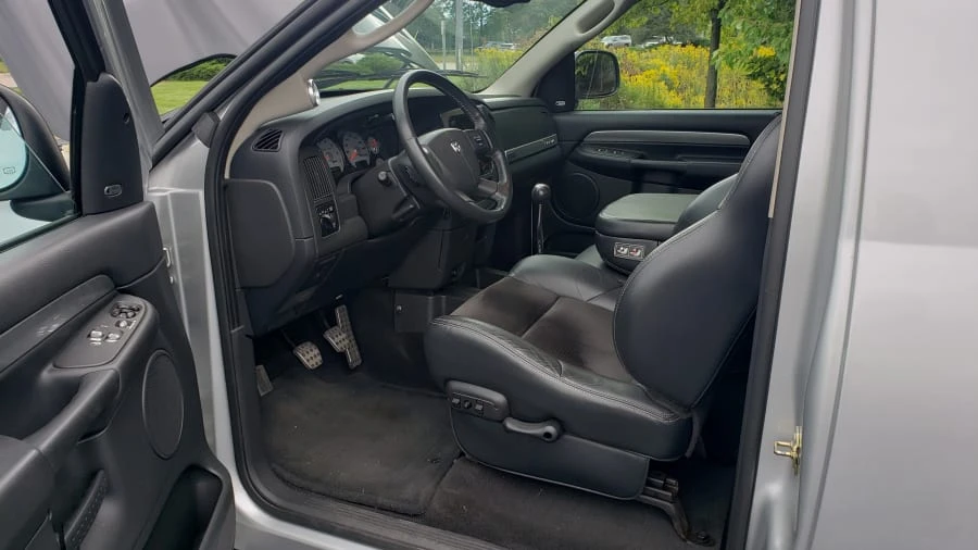 2004 Dodge Ram SRT-10 3rd Gen - Image 4 of 16