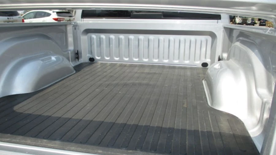 2004 Dodge Ram SRT-10 3rd Gen - Image 15 of 17