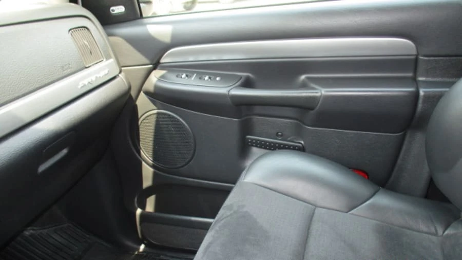 2004 Dodge Ram SRT-10 3rd Gen - Image 5 of 17