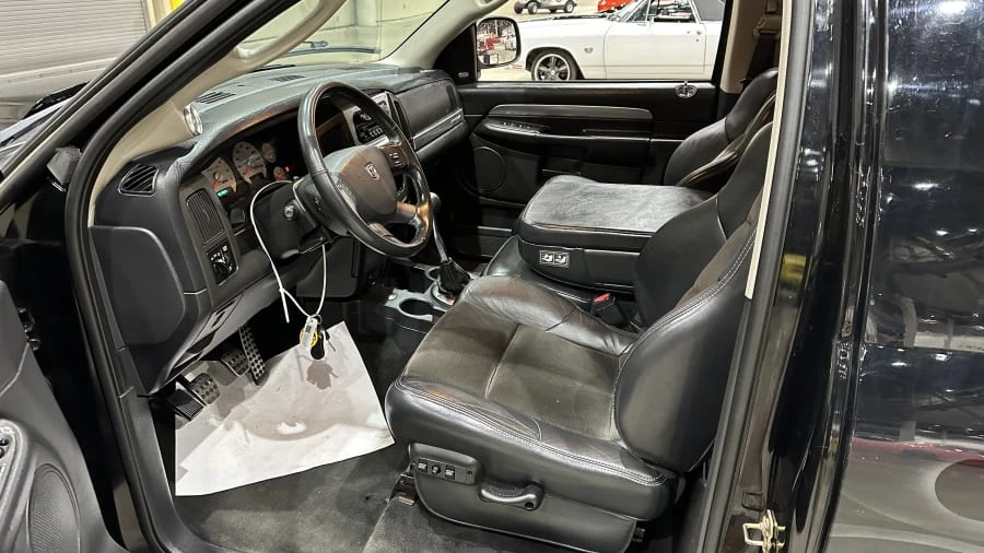 2004 Dodge Ram SRT-10 3rd Gen - Image 3 of 4