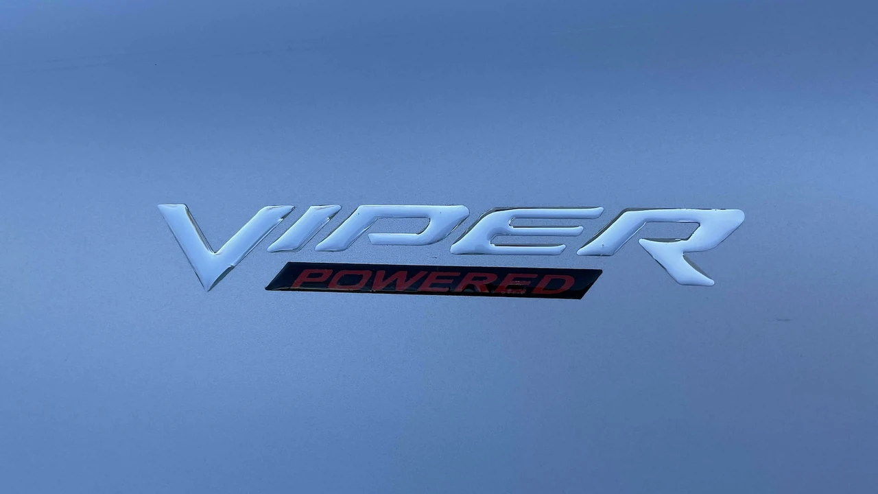 2004 Dodge Ram SRT-10 3rd Gen - Image 13 of 14