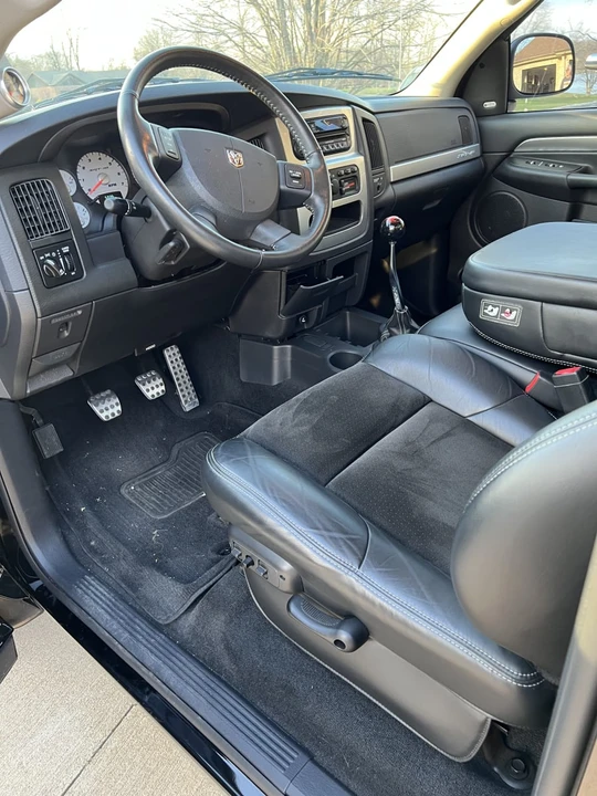 2004 Dodge Ram SRT-10 3rd Gen - Image 15 of 26