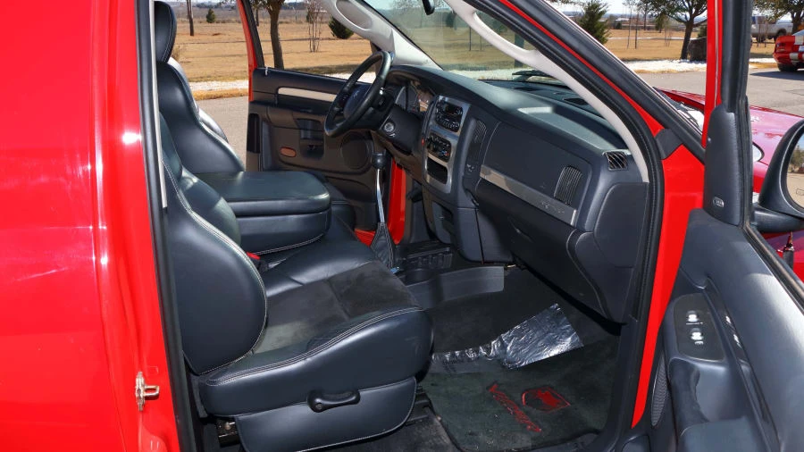 2004 Dodge Ram SRT-10 3rd Gen - Image 5 of 12