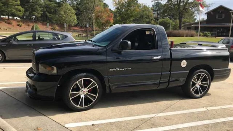 2004 Dodge Ram SRT-10 3rd Gen - Image 2 of 31