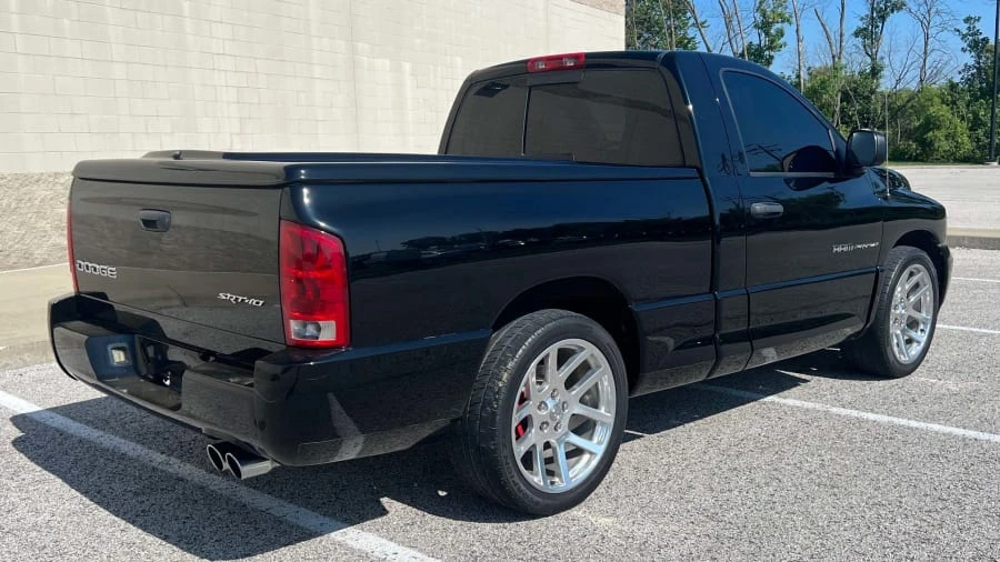 2004 Dodge Ram SRT-10 3rd Gen - Image 3 of 8