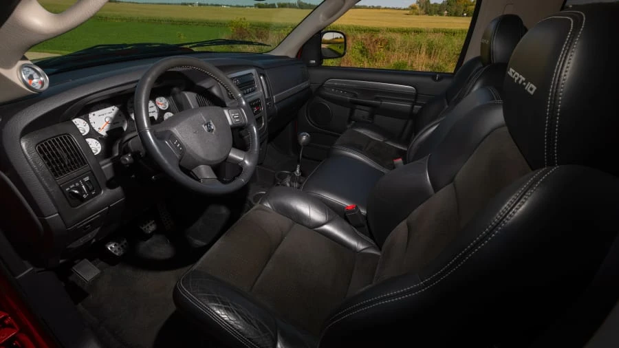 2004 Dodge Ram SRT-10 3rd Gen - Image 4 of 31