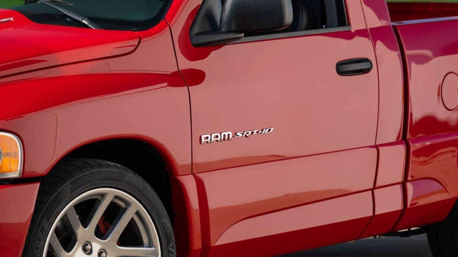 2004 Dodge Ram SRT-10 3rd Gen - Image 11 of 31