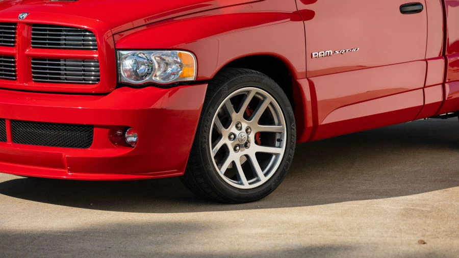 2004 Dodge Ram SRT-10 3rd Gen - Image 17 of 31