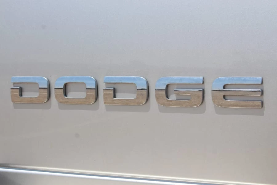 2004 Dodge Ram SRT-10 3rd Gen - Image 11 of 30