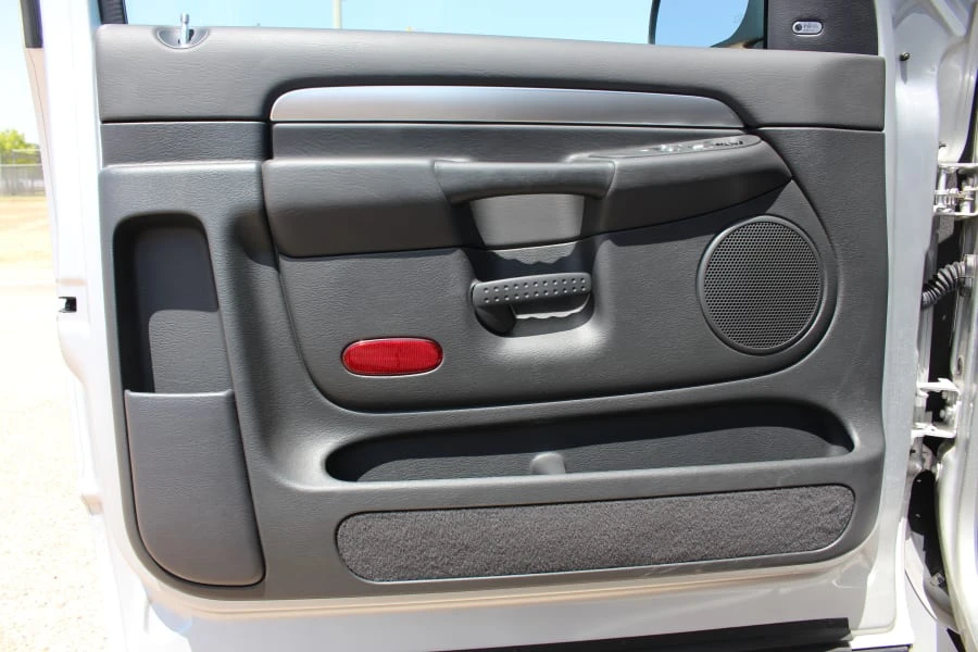 2004 Dodge Ram SRT-10 3rd Gen - Image 27 of 30