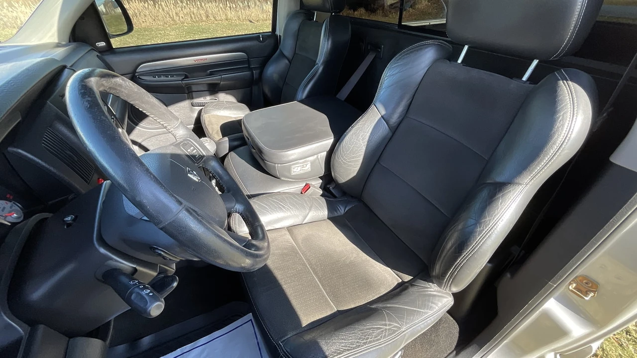 2004 Dodge Ram SRT-10 3rd Gen - Image 6 of 14