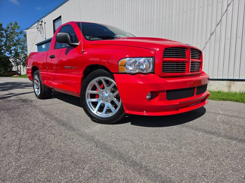 2004 Dodge Viper - Image 14 of 20