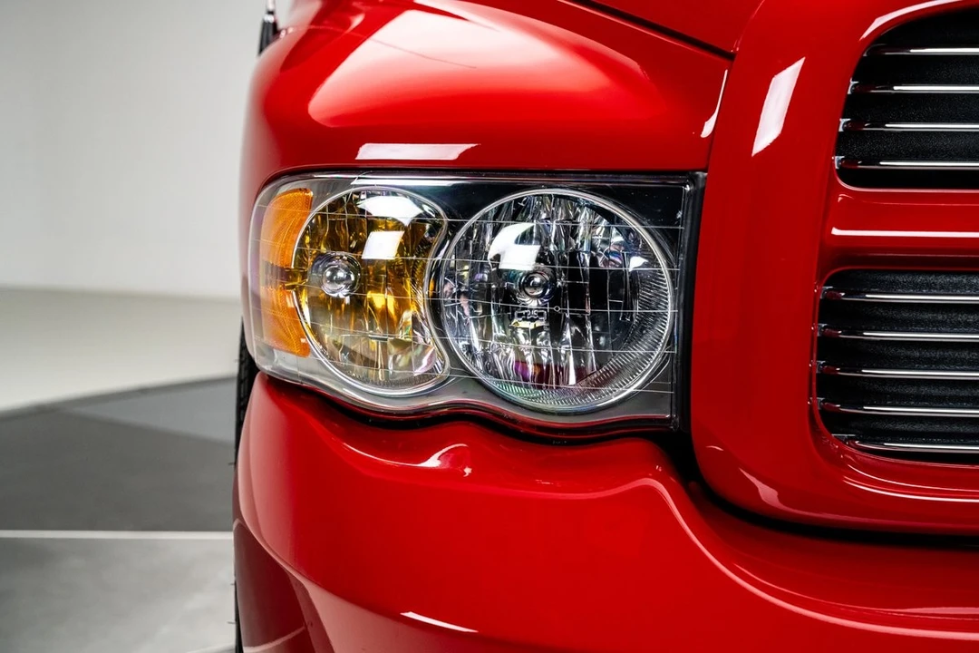 2004 Dodge Ram SRT-10 3rd Gen - Image 15 of 21