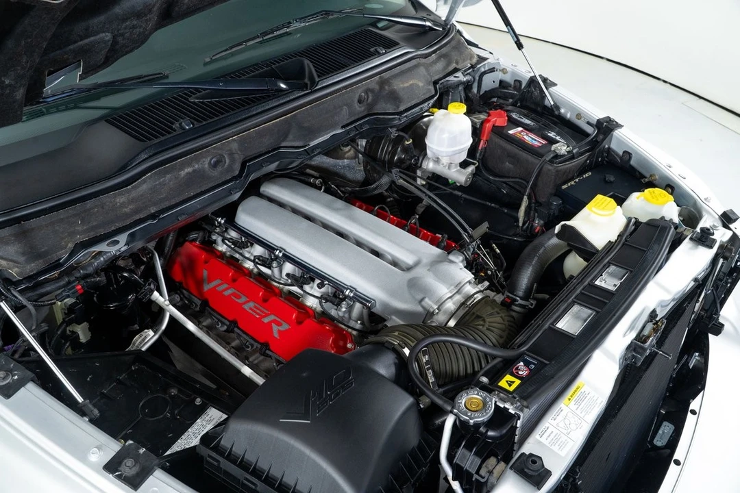 2004 Dodge Ram SRT-10 3rd Gen - Image 4 of 12