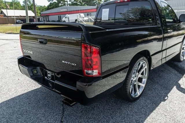 2004 Dodge Ram SRT-10 3rd Gen - Image 16 of 21