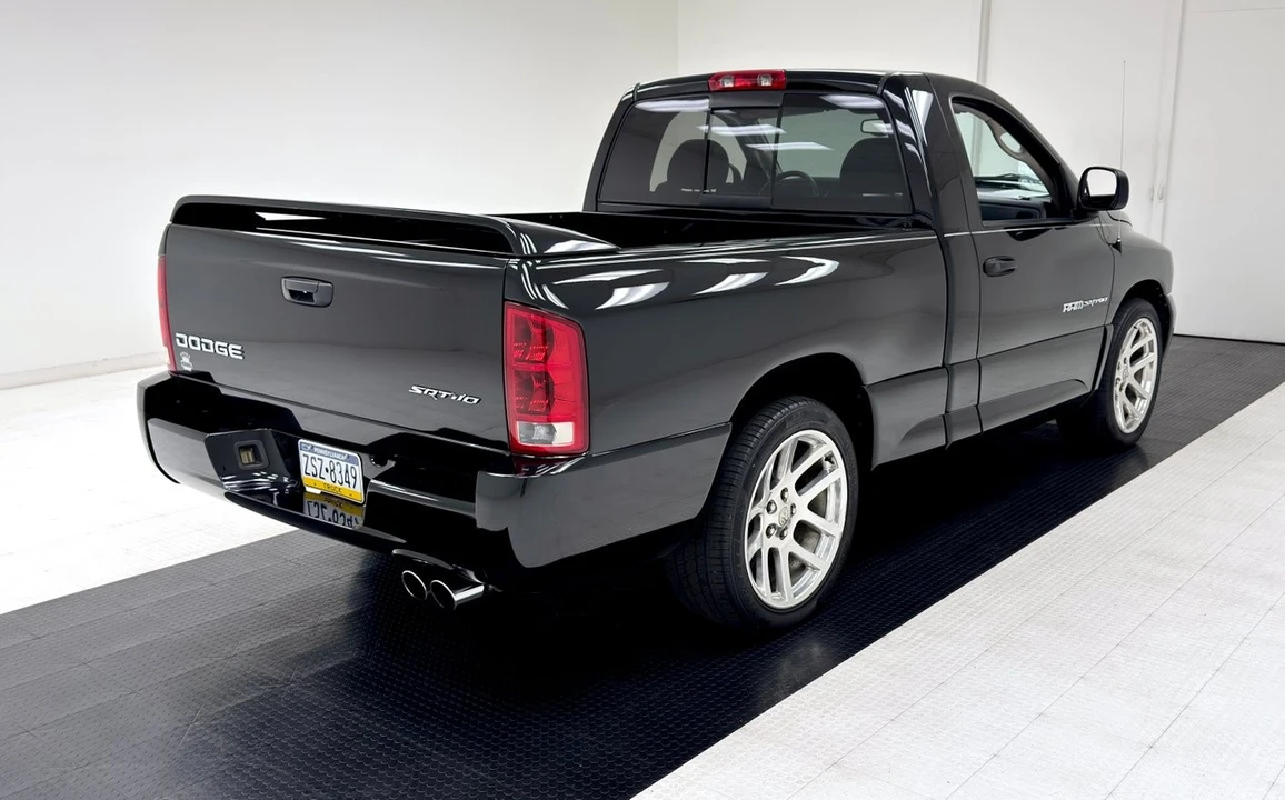 2004 Dodge Ram SRT-10 3rd Gen - Image 5 of 12