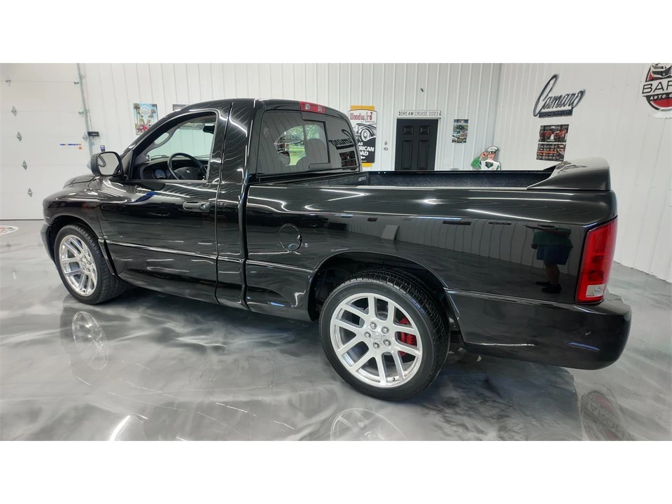 2004 Dodge Viper 3rd Gen - Image 14 of 31