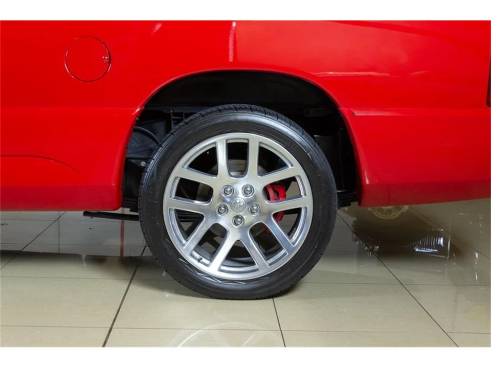 2004 Dodge Viper 3rd Gen - Image 9 of 31